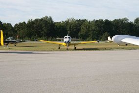 fly_in_fun021008.jpg